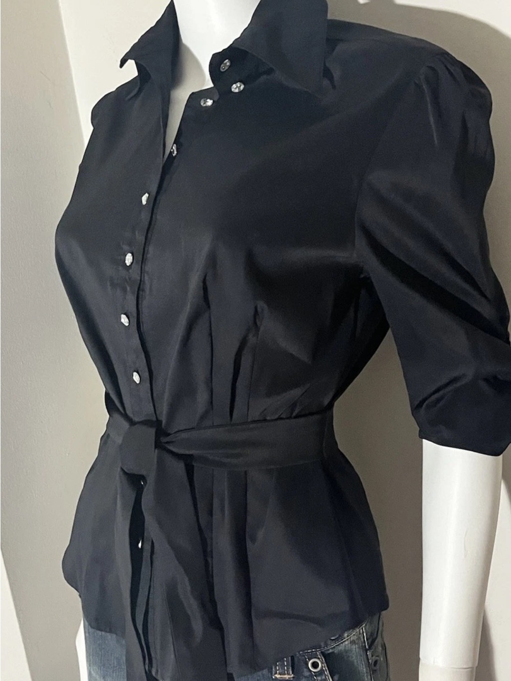 Adrianna Papell Blouse Button Down Shirt Crystal Buttons Tie Belt Size 6